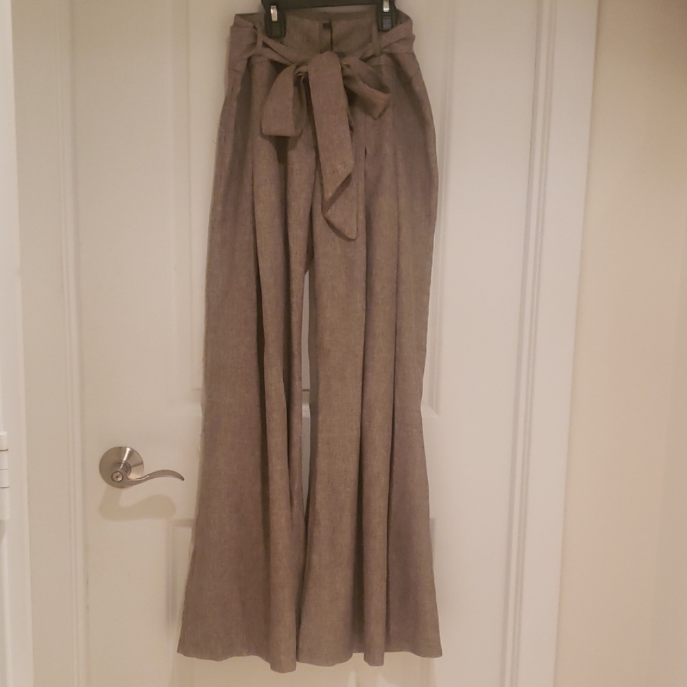 NWT Long Wide Leg Pants